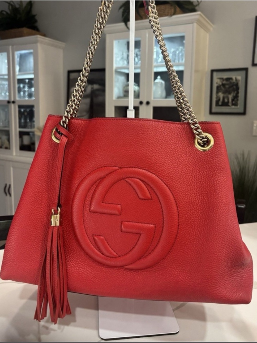 Gucci Red Pebbled Leather Shoulder Bag with Tassel and Chain Straps - Picture 3 of 10